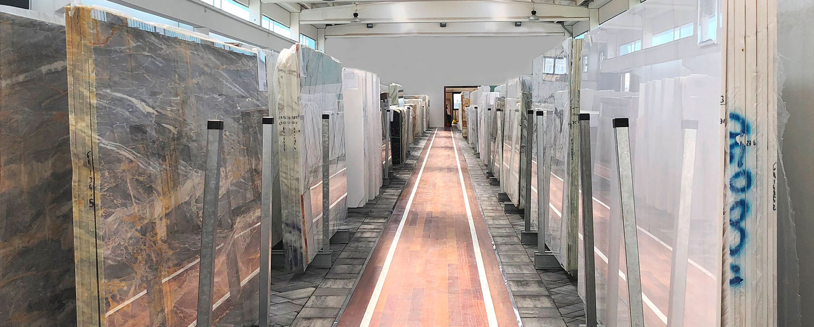 G.R. Marmi blocks and slabs